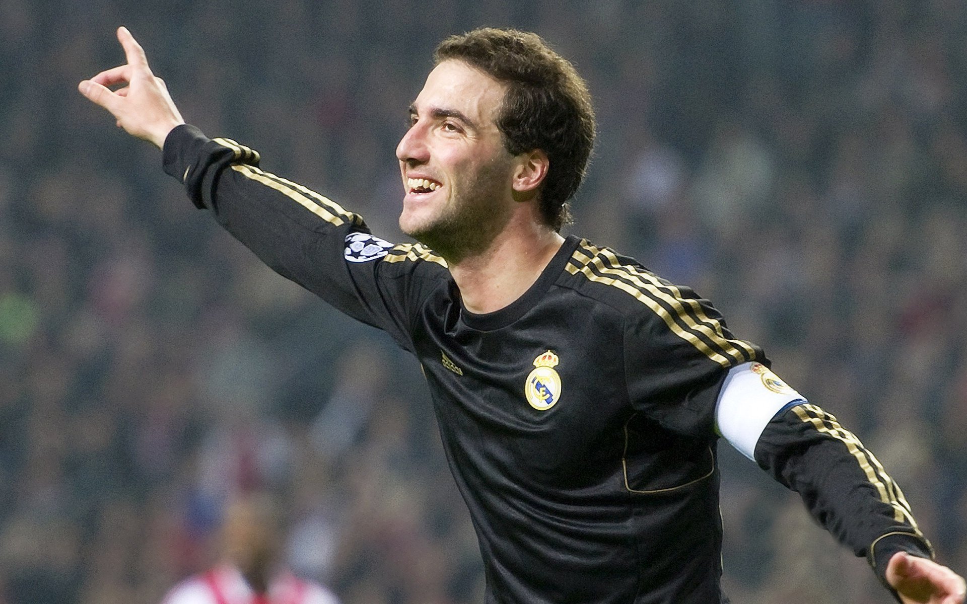 电竞产业规模持续扩大，电竞产业发展进入爆发期